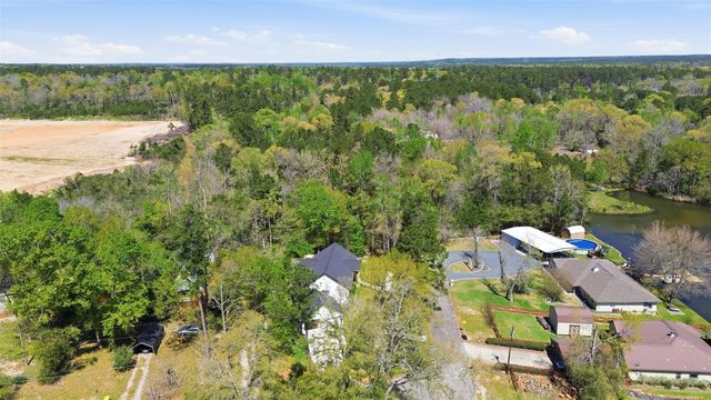 13203 Royal Shores Drive, Conroe, TX 77303