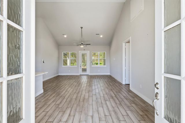 13203 Royal Shores Drive, Conroe, TX 77303