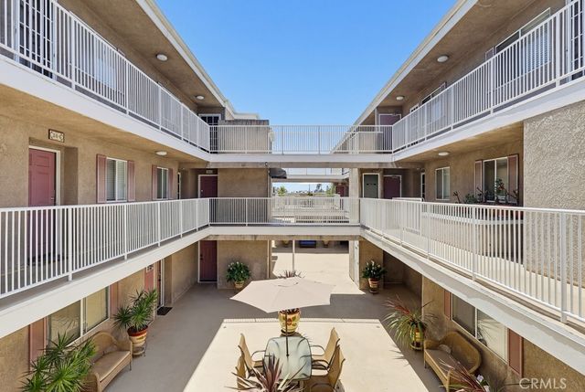 1355 Loma Avenue 311, Long Beach, CA 90804