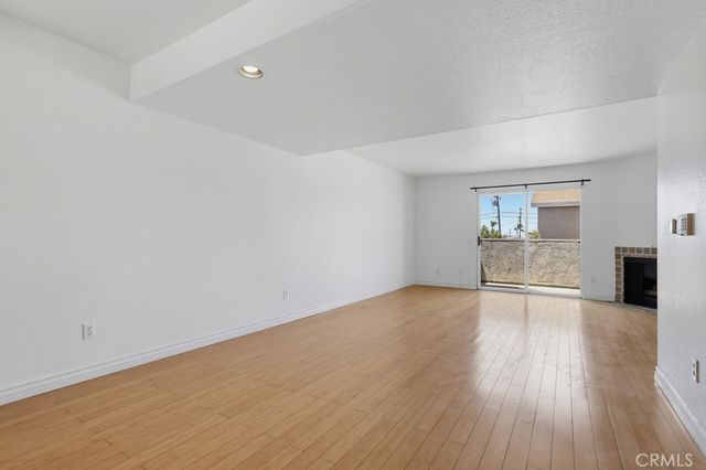 1355 Loma Avenue 311, Long Beach, CA 90804