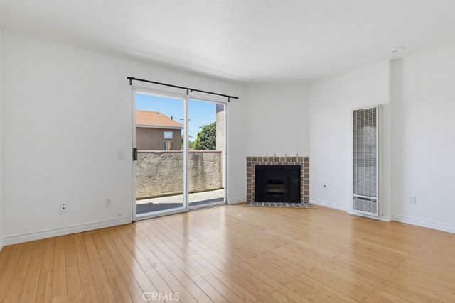 1355 Loma Avenue 311, Long Beach, CA 90804