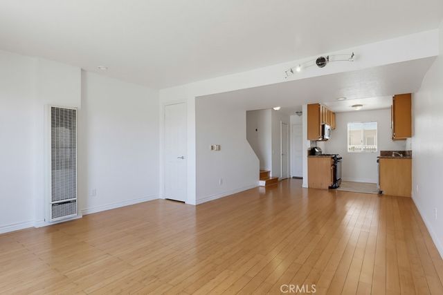 1355 Loma Avenue 311, Long Beach, CA 90804