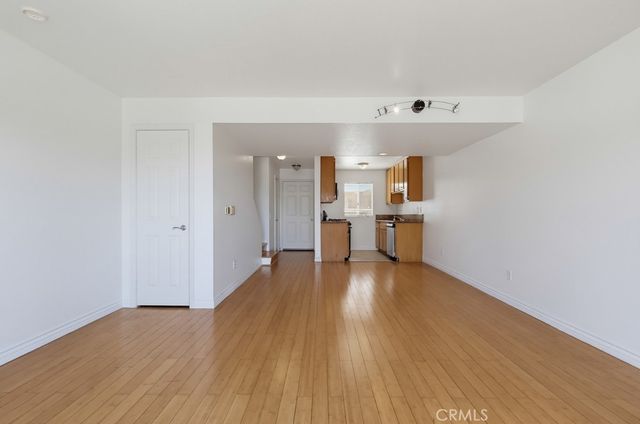 1355 Loma Avenue 311, Long Beach, CA 90804