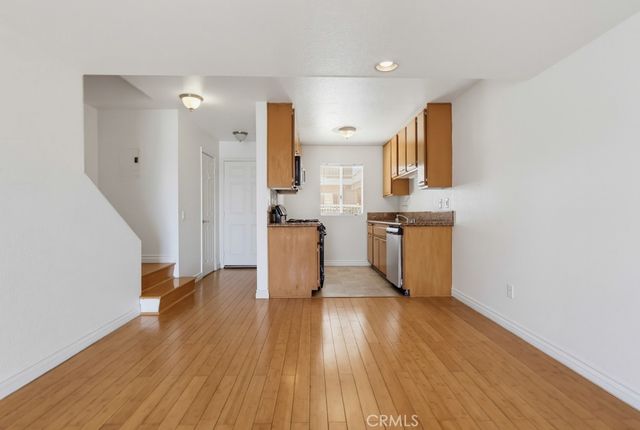 1355 Loma Avenue 311, Long Beach, CA 90804