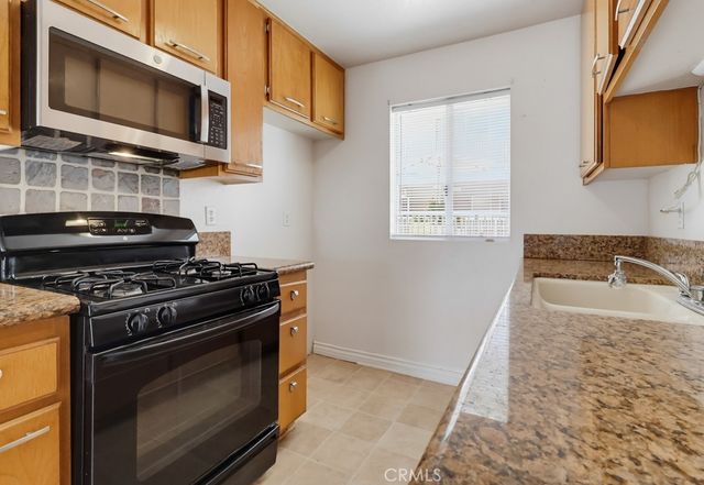 1355 Loma Avenue 311, Long Beach, CA 90804