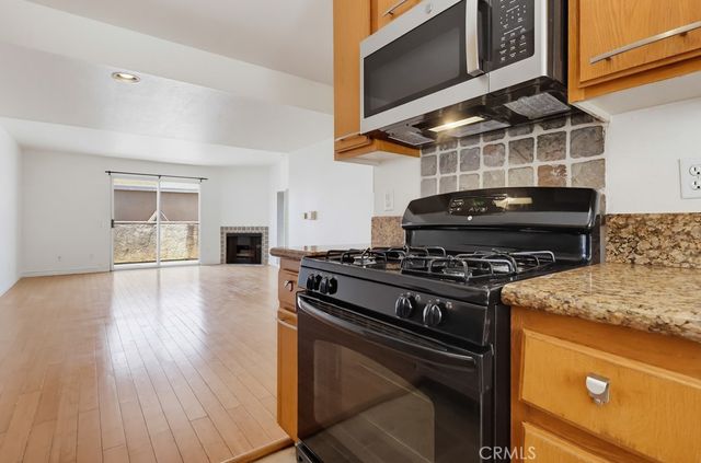 1355 Loma Avenue 311, Long Beach, CA 90804