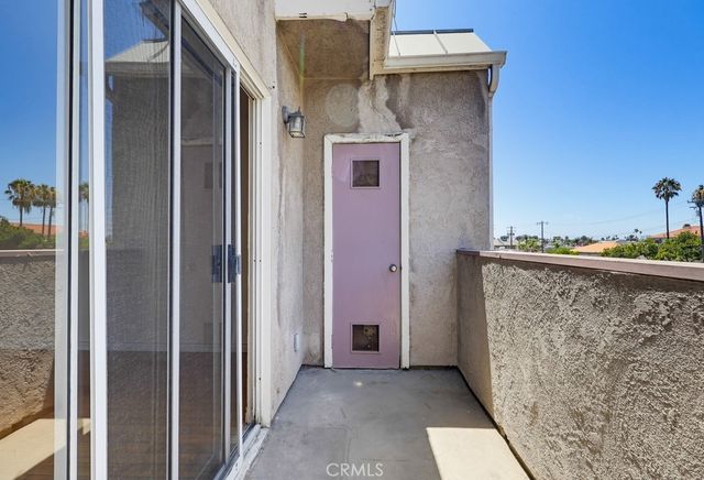 1355 Loma Avenue 311, Long Beach, CA 90804