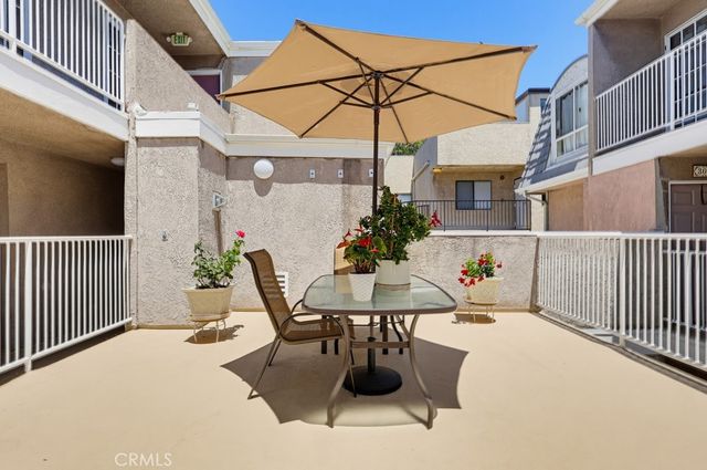 1355 Loma Avenue 311, Long Beach, CA 90804