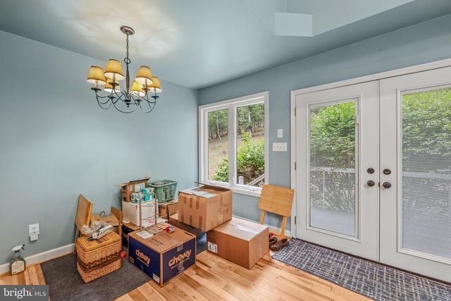 175 CHASE WOODS LN, Great Cacapon, WV 25422