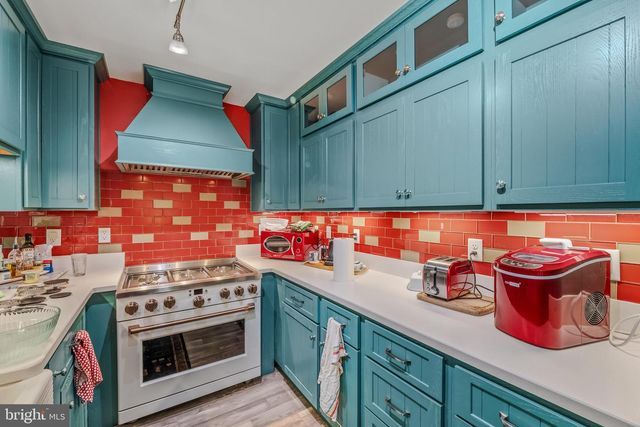 175 CHASE WOODS LN, Great Cacapon, WV 25422