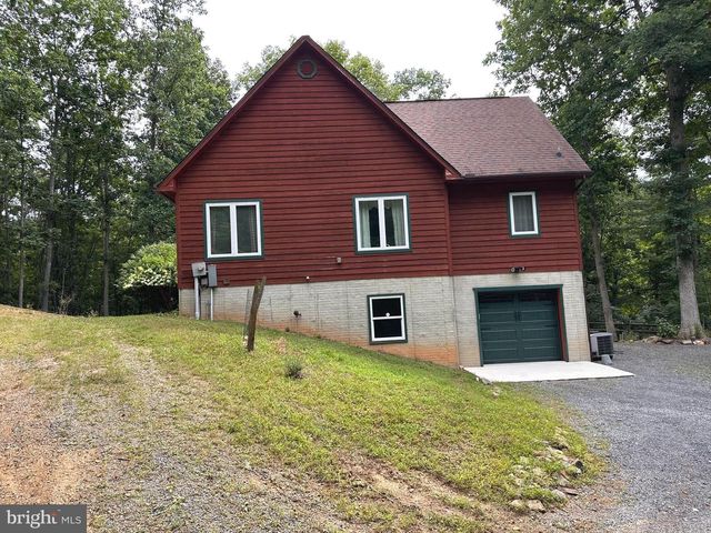 175 CHASE WOODS LN, Great Cacapon, WV 25422