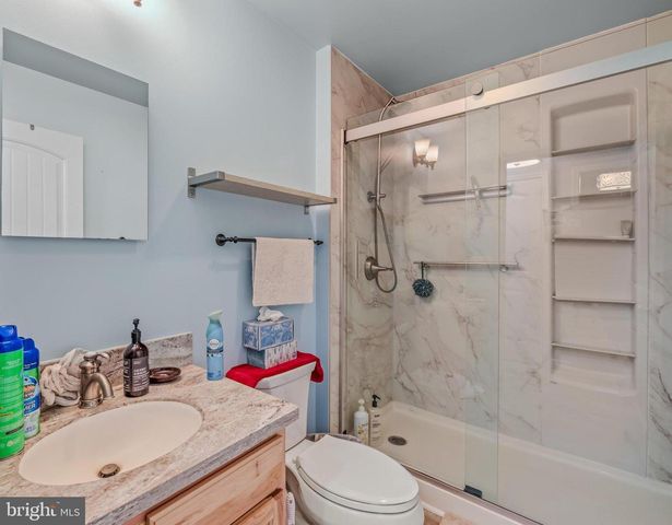 175 CHASE WOODS LN, Great Cacapon, WV 25422