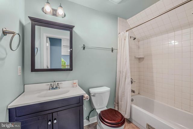 175 CHASE WOODS LN, Great Cacapon, WV 25422
