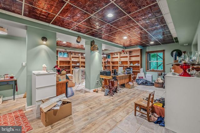 175 CHASE WOODS LN, Great Cacapon, WV 25422