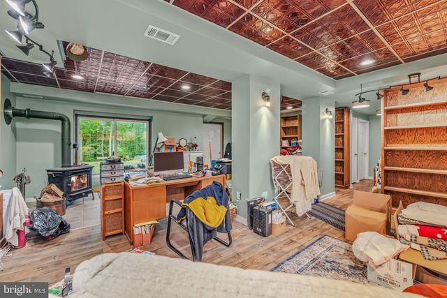 175 CHASE WOODS LN, Great Cacapon, WV 25422