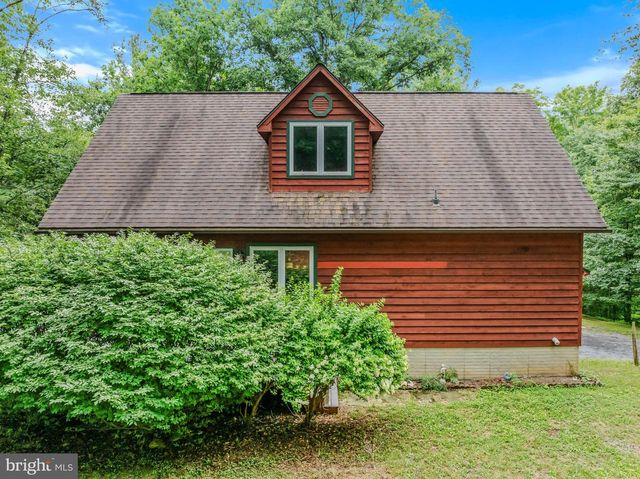 175 CHASE WOODS LN, Great Cacapon, WV 25422