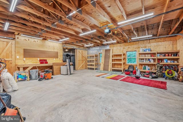 175 CHASE WOODS LN, Great Cacapon, WV 25422