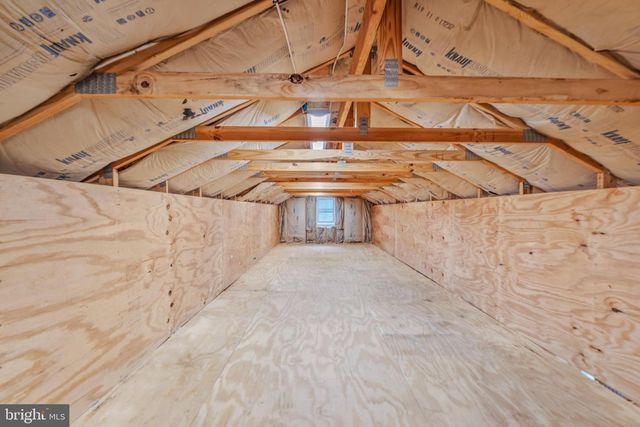 175 CHASE WOODS LN, Great Cacapon, WV 25422