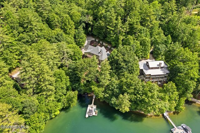 382 Lake Shore Drive, Topton, NC 28781