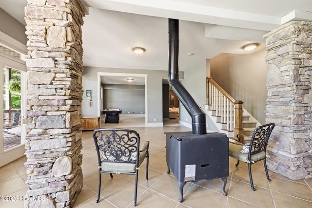 382 Lake Shore Drive, Topton, NC 28781