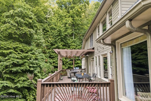 382 Lake Shore Drive, Topton, NC 28781