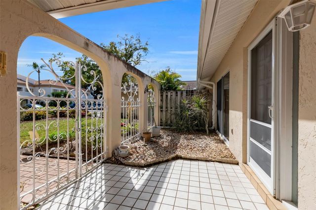 5241 MARSH FIELD LANE 18, Sarasota, FL 34235