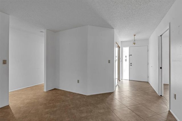 5241 MARSH FIELD LANE 18, Sarasota, FL 34235