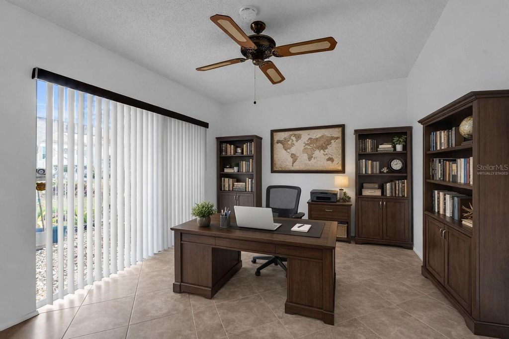 Image 28 of property listing at 5241 MARSH FIELD LANE 18, Sarasota, FL 34235