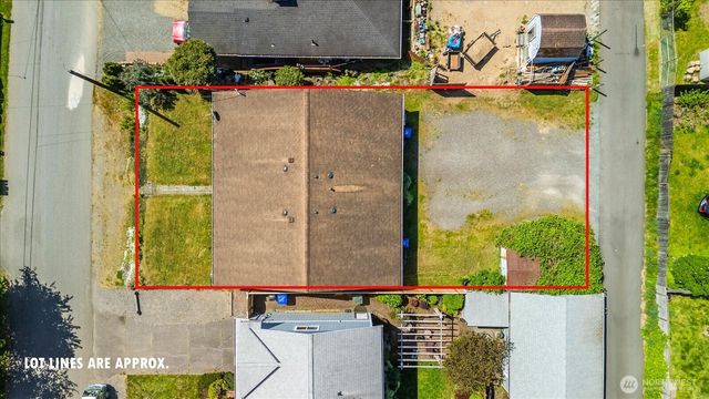 2215 Jackson Avenue, Everett, WA 98203