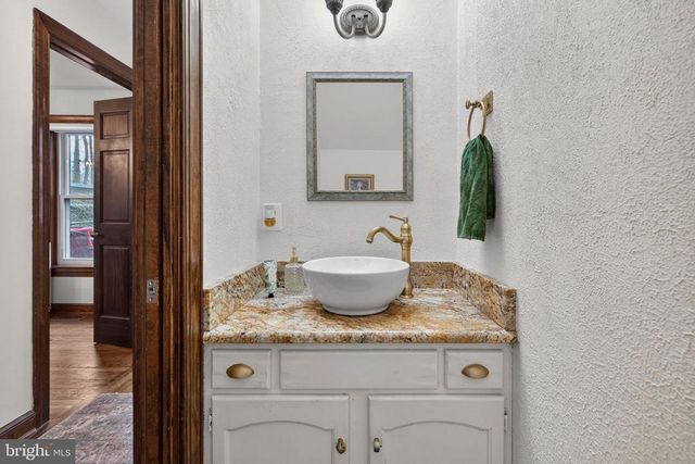 7229 HASTINGS LN, Warrenton, VA 20187