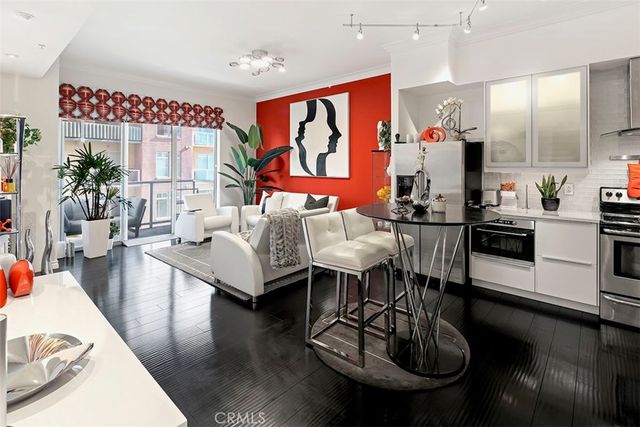 388 Ocean Blvd. E 604, Long Beach, CA 90802
