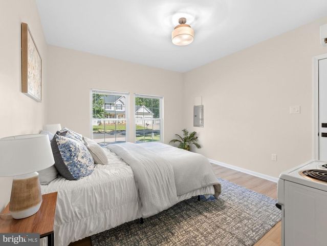 47 COUNTRY CLUB RD, Pine Hill, NJ 08021