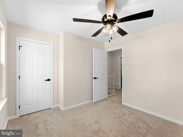 47 COUNTRY CLUB RD, Pine Hill, NJ 08021