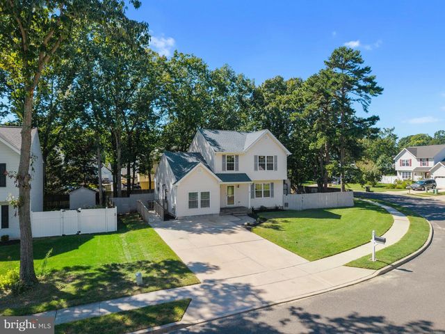 47 COUNTRY CLUB RD, Pine Hill, NJ 08021