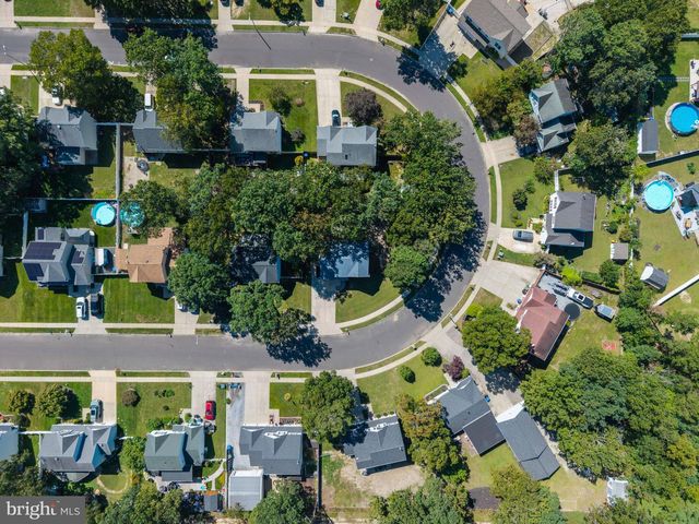 47 COUNTRY CLUB RD, Pine Hill, NJ 08021