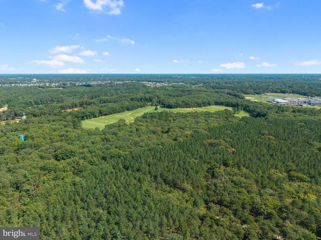 47 COUNTRY CLUB RD, Pine Hill, NJ 08021