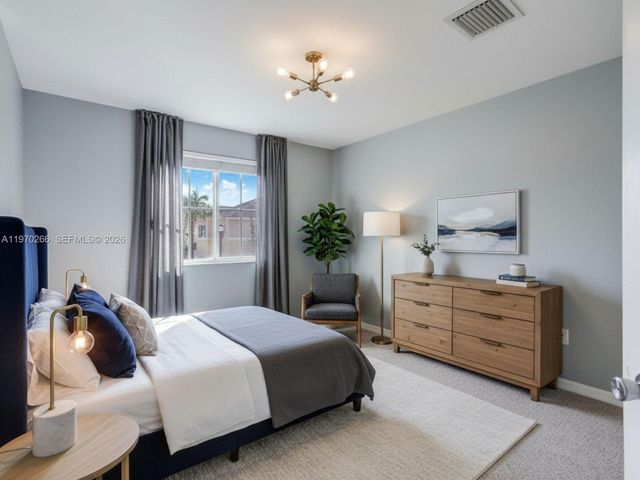 1935 SW 60th Ter 10, North Lauderdale, FL 33068