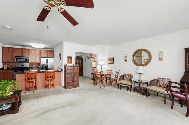 7753 Van Buren Street 306, Forest Park, IL 60130