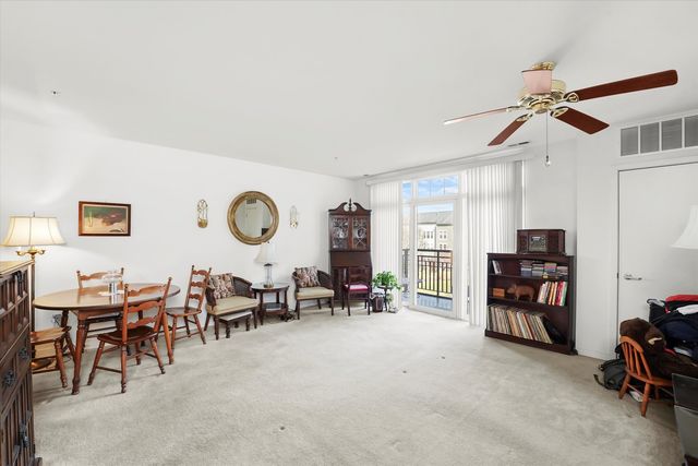 7753 Van Buren Street 306, Forest Park, IL 60130