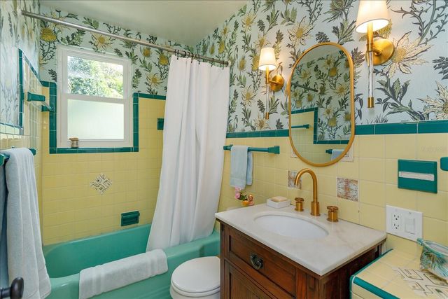1800 CARLTON DRIVE, Orlando, FL 32806