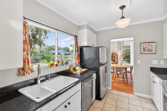 1800 CARLTON DRIVE, Orlando, FL 32806