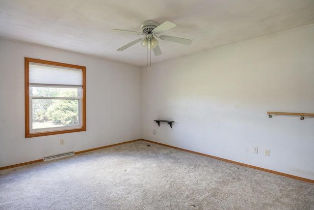 2140 DEER PRAIRIE DRIVE, Neenah, WI 54956