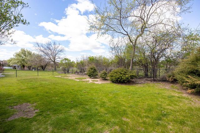 2140 DEER PRAIRIE DRIVE, Neenah, WI 54956