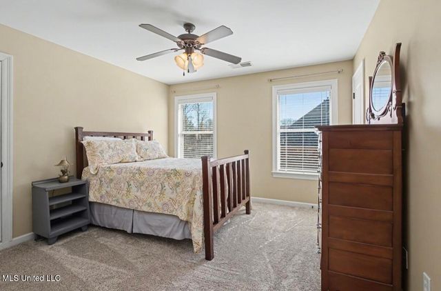 1884 W Keenlan Drive, Hernando, MS 38632