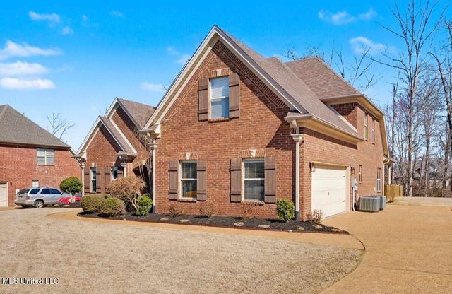 1884 W Keenlan Drive, Hernando, MS 38632