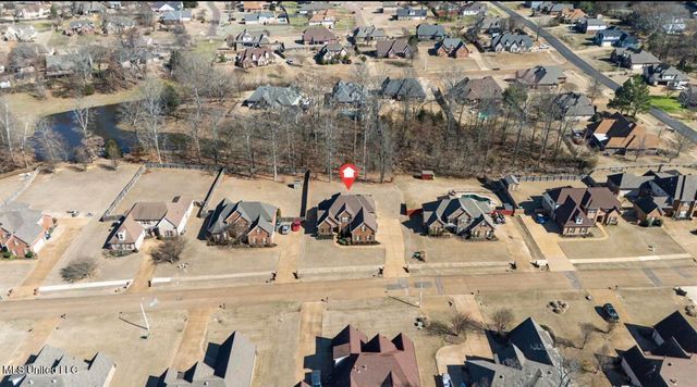 1884 W Keenlan Drive, Hernando, MS 38632