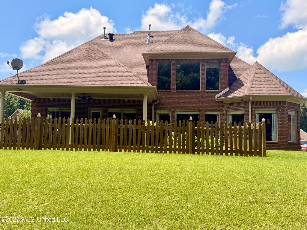 1884 W Keenlan Drive, Hernando, MS 38632 — photo 5