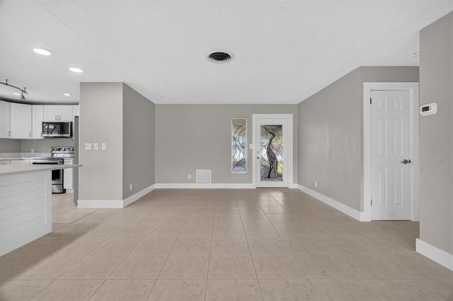541 LILLIAN DRIVE, Madeira Beach, FL 33708