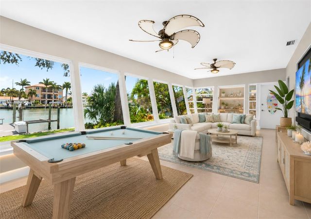 541 LILLIAN DRIVE, Madeira Beach, FL 33708