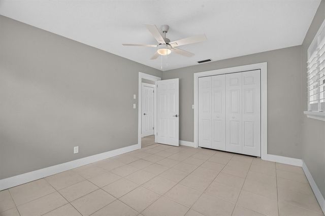 541 LILLIAN DRIVE, Madeira Beach, FL 33708